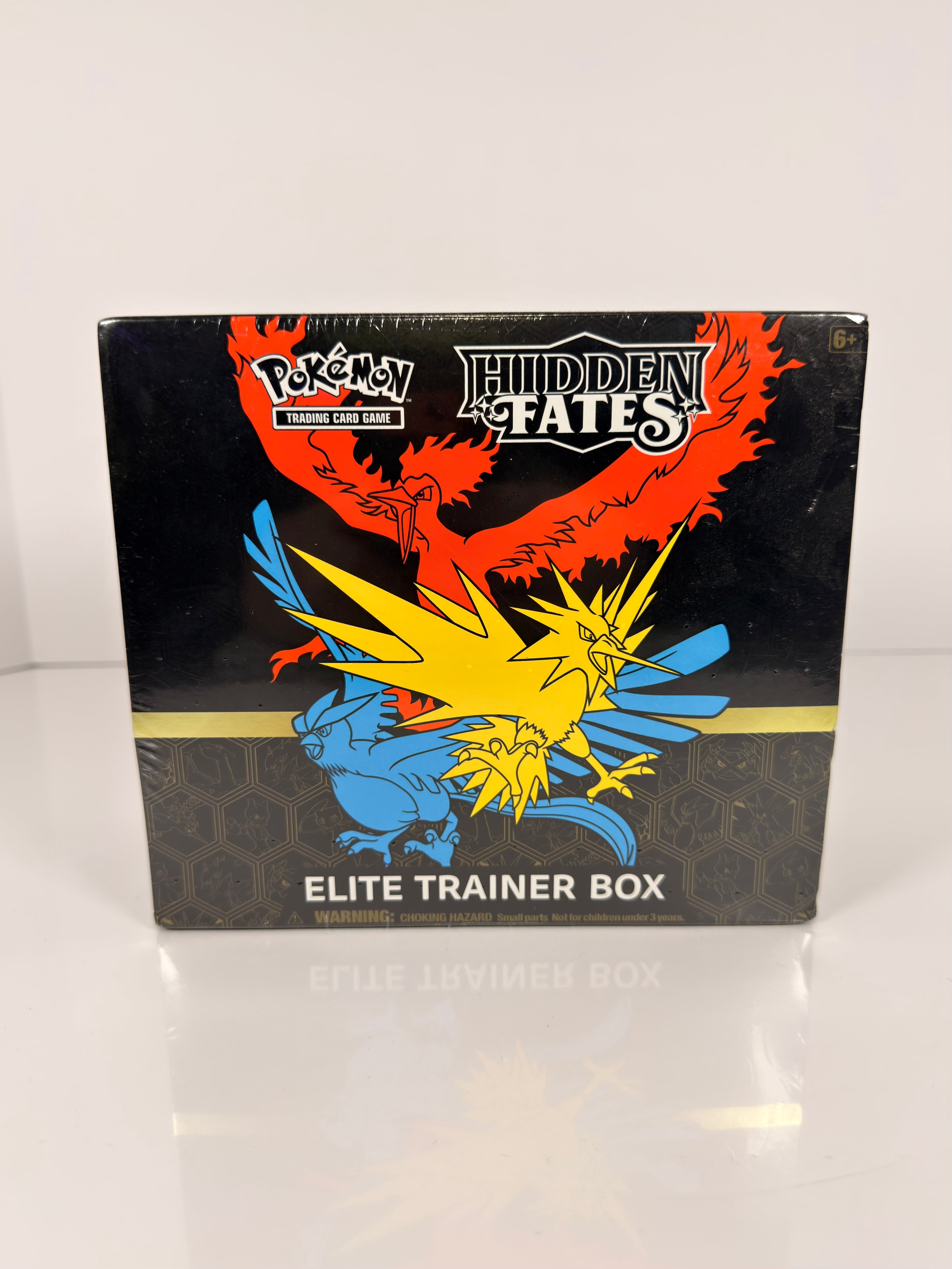 Pokemon Hidden Fates Elite Trainer Box