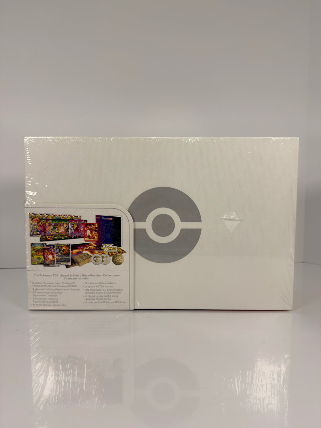 Pokemon TCG: Sword & Shield Ultra-Premium Collection—Charizard